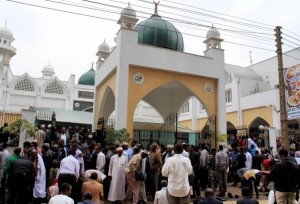 Muslims mark Ramadan with prayers, charity in Kenya