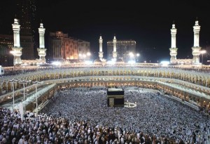 Two million Muslims attend night prayer in Mekka
