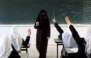 Indian teacher resigns after told to remove face veil