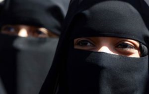 German MPs approve partial burqa ban