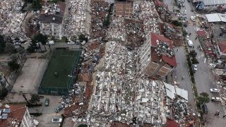 وقوع زمین‌لرزۀ شدید در ترکیه؛ صدها کشته و هزاران مصدوم