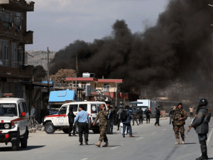 افغانستان کے مختلف علاقوں میں طالبان کے حملوں میں 30 فوجی ہلاک