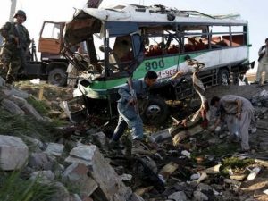 افغانستان میں مسافر بس کے نزدیک بم دھماکے میں 34 مسافر جاں بحق