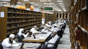 مسجد نبوی کی لائبریری تشنگان علم کے لیے ایک علمی مرکز