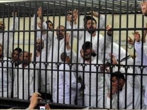 مصر؛ پولیس پر حملے کے الزام میں اخوان المسلمین کے 10 کارکنان کو سزائے موت