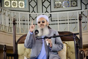 کارمستراں زانت‌لۆٹانی حرمت ءَ سات انت ءُ گپان اش بُشکن انت