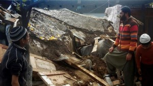 Death toll from quake in Pakistan, Afghanistan hits 339