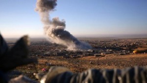 Yazidis burn Muslim homes in Sinjar