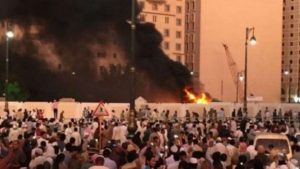 Saudi Arabia: Bombings target Medina and Qatif mosques