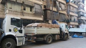 Syria: Deadly aid-convoy bombing as ceasefire ends