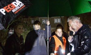 Netherlands: Islamophobic Pegida protests around mosque