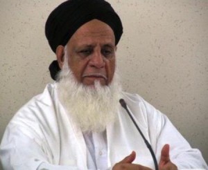 تاکید مولانا عبدالرحمان چابهاری بر مجازات عاملان جمعه خونین زاهدان