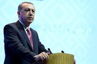 اردوغان: مبنای صلح جهانی مبارزه مشترک علیه تبعیض و فرقه‌گرایی است