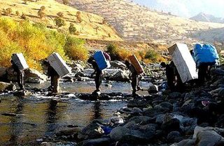 آغاز فعالیت کمیته حقیقت‌یاب مجلس برای بررسی وضعیت کولبرها