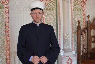 انتقاد مفتی اوکراین از فشارهای دینی روسیه علیه مسلمانان شبه‌جزیره کریمه