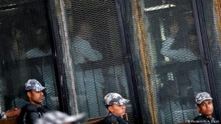 تایید حکم اعدام و حبس صدها نفر از هوادارن اخوان‌المسلمین در مصر