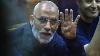 صدور حکم حبس ابد برای رهبر اخوان‌المسلمین مصر