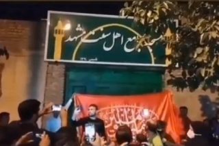 واکنش امام‌جمعه «مسجد جامع اهل‌سنت مشهد» پیرامون اقدام اخیر افراطیون مقابل این مسجد