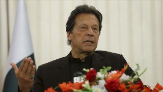انتقاد شدید نخست‌وزیر پاکستان از اظهارات اسلام‌ستیزانه ماکرون/ فیس‌بوک محتوای اسلام‌هراسانه را حذف کند