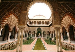 مسلمانان اسپانیا و تلاش برای احیای میراث اسلامی اندلس
