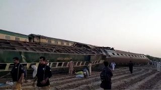 برخورد دو قطار در جنوب پاکستان ده‌ها کشته و زخمی بر جا گذاشت