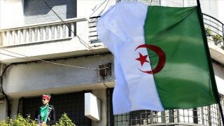 الجزایر خواستار به‌رسمیت شناختن جنایت فرانسه در این کشور شد