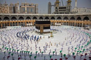 امکان شرکت یک میلیون حاجی در مراسم حج امسال