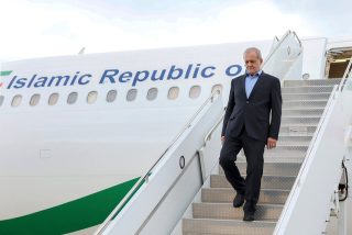 پزشکیان وارد سیستان‌وبلوچستان شد