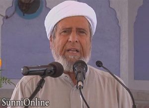 شیخ امینی: زاہدانی عوام کو سلام پیش کرنا چاہیے