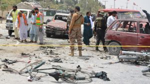 کوئٹہ خودکش حملے میں 31 ہلاک، دولتِ اسلامیہ نے ذمہ داری قبول کر لی