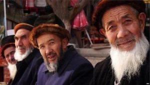 کوئی مسلم ملک اویغور مسلمانوں کے لیے کیوں نہیں بولتا؟