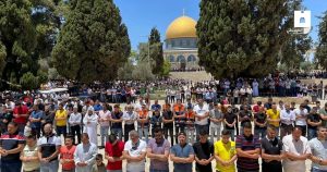 پچاس ہزار فلسطینیوں نے مسجد اقصیٰ میں نماز جمعہ ادا کی