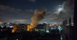 غزہ کی پٹی پر مزاحمتی ٹھکانوں پر اسرائیلی فوج کی بمباری